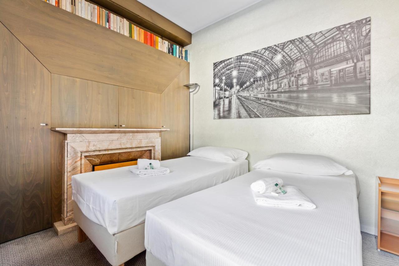 Terrace Penthouse With Duomo View Apartment